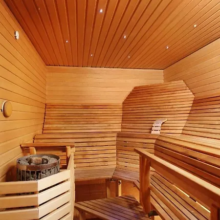 Penthouse With Sauna Διαμέρισμα Ταλίν